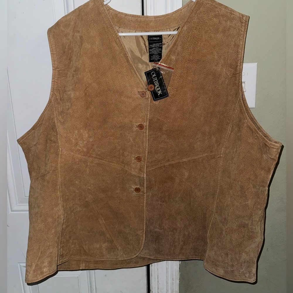 VINTAGE Outbrook Leather Vest NWT Sz 4XL